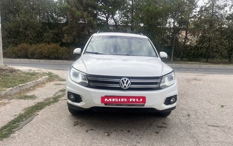 Volkswagen Tiguan I, 2012 год, 1 470 000 рублей, 2 фотография