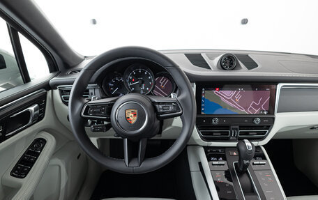 Porsche Macan I рестайлинг, 2024 год, 14 490 000 рублей, 13 фотография