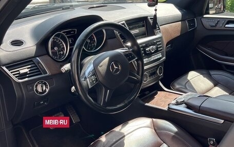 Mercedes-Benz GL-Класс, 2013 год, 3 000 000 рублей, 5 фотография