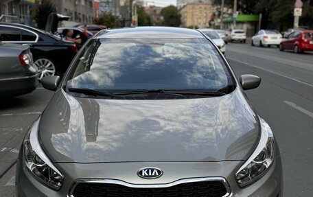 KIA cee'd III, 2016 год, 1 590 000 рублей, 2 фотография