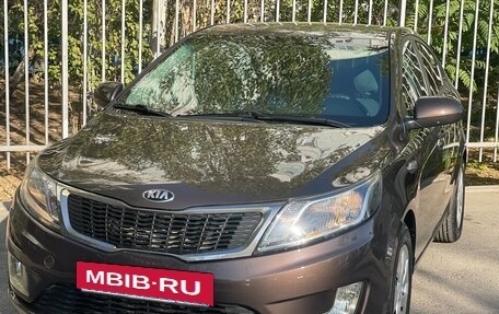 KIA Rio III рестайлинг, 2014 год, 775 000 рублей, 3 фотография