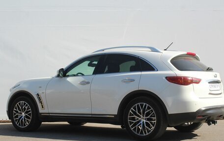 Infiniti QX70, 2014 год, 2 650 000 рублей, 7 фотография