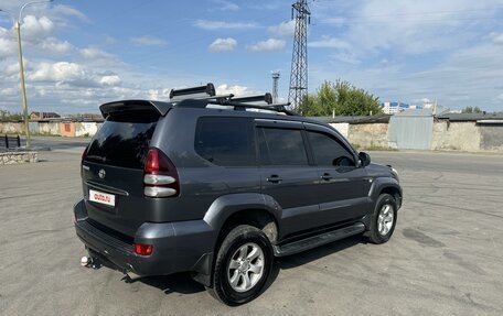 Toyota Land Cruiser Prado 120 рестайлинг, 2006 год, 2 550 000 рублей, 10 фотография