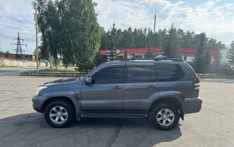 Toyota Land Cruiser Prado 120 рестайлинг, 2006 год, 2 550 000 рублей, 15 фотография