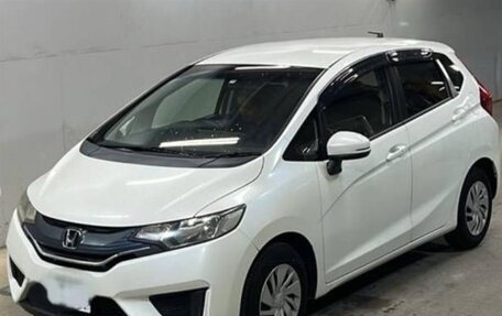 Honda Fit III, 2013 год, 940 000 рублей, 2 фотография