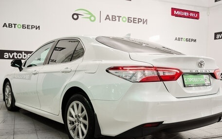 Toyota Camry, 2022 год, 3 735 000 рублей, 3 фотография