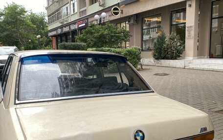 BMW 5 серия, 1984 год, 370 000 рублей, 4 фотография