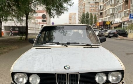 BMW 5 серия, 1984 год, 370 000 рублей, 2 фотография