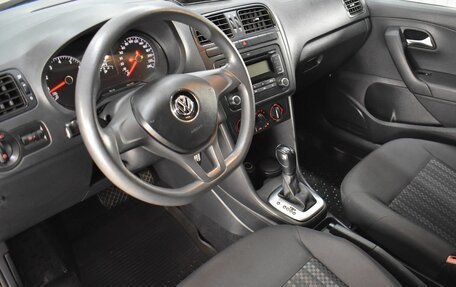 Volkswagen Polo VI (EU Market), 2018 год, 899 000 рублей, 9 фотография