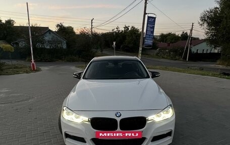 BMW 3 серия, 2012 год, 2 600 000 рублей, 3 фотография