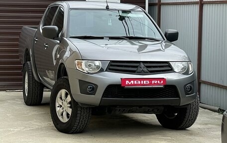 Mitsubishi L200 IV рестайлинг, 2014 год, 1 650 000 рублей, 3 фотография