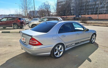 Mercedes-Benz C-Класс, 2005 год, 810 000 рублей, 3 фотография