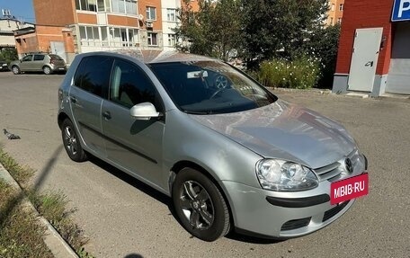 Volkswagen Golf V, 2004 год, 690 000 рублей, 6 фотография