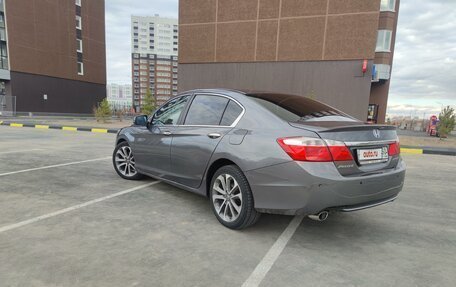 Honda Accord IX рестайлинг, 2013 год, 1 599 000 рублей, 5 фотография