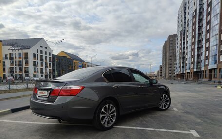 Honda Accord IX рестайлинг, 2013 год, 1 599 000 рублей, 4 фотография