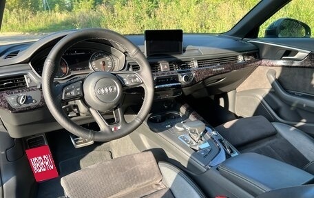 Audi A4, 2017 год, 2 850 000 рублей, 12 фотография