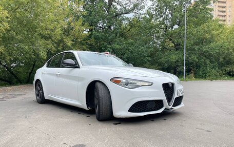 Alfa Romeo Giulia II, 2017 год, 2 500 000 рублей, 3 фотография