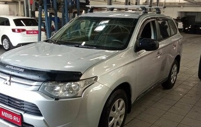 Mitsubishi Outlander III рестайлинг 3, 2014 год, 1 178 000 рублей, 1 фотография