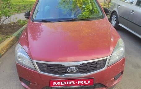 KIA cee'd I рестайлинг, 2011 год, 780 000 рублей, 1 фотография