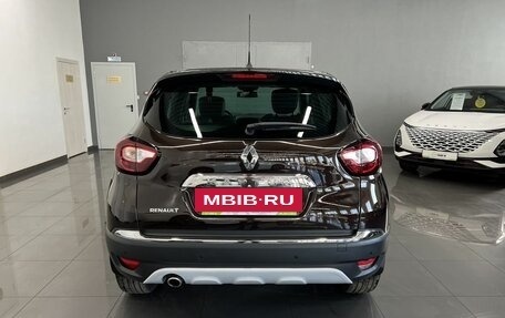 Renault Kaptur I рестайлинг, 2020 год, 1 845 000 рублей, 4 фотография