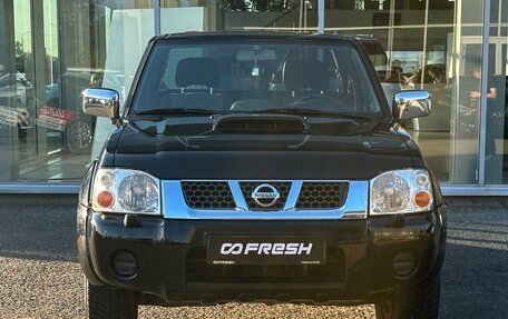 Nissan NP300, 2010 год, 1 195 000 рублей, 3 фотография