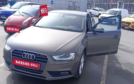 Audi A4, 2012 год, 1 550 000 рублей, 4 фотография