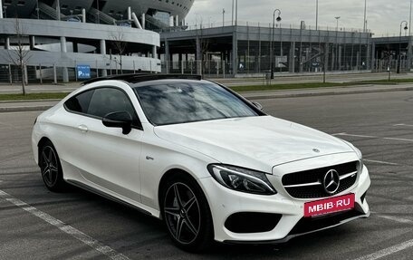 Mercedes-Benz C-Класс AMG, 2017 год, 5 150 000 рублей, 4 фотография