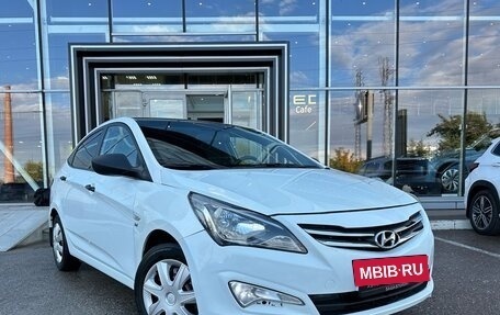 Hyundai Solaris II рестайлинг, 2015 год, 1 099 000 рублей, 3 фотография