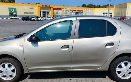 Renault Logan II, 2015 год, 720 000 рублей, 3 фотография