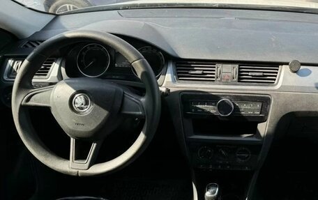 Skoda Rapid I, 2017 год, 949 000 рублей, 6 фотография