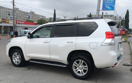 Toyota Land Cruiser Prado 150 рестайлинг 2, 2012 год, 2 800 000 рублей, 6 фотография