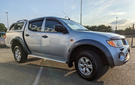 Mitsubishi L200 IV рестайлинг, 2006 год, 1 245 000 рублей, 13 фотография