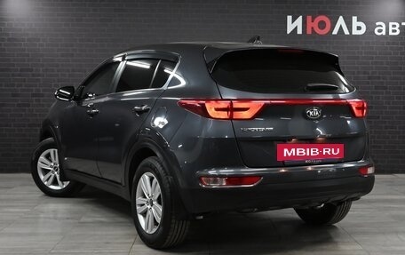 KIA Sportage IV рестайлинг, 2018 год, 2 650 000 рублей, 7 фотография