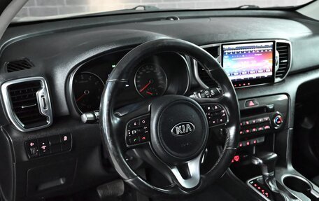 KIA Sportage IV рестайлинг, 2018 год, 2 650 000 рублей, 13 фотография