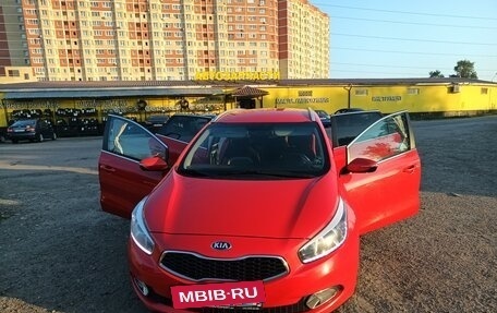 KIA cee'd III, 2015 год, 1 390 000 рублей, 2 фотография