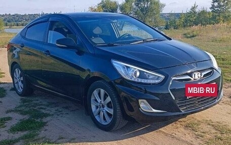 Hyundai Solaris II рестайлинг, 2014 год, 729 999 рублей, 2 фотография