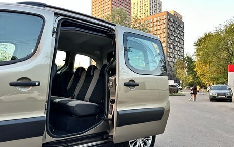 Citroen Berlingo II рестайлинг, 2013 год, 889 000 рублей, 26 фотография