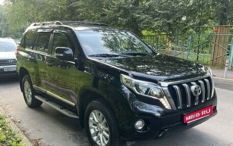 Toyota Land Cruiser Prado 150 рестайлинг 2, 2015 год, 3 900 000 рублей, 2 фотография