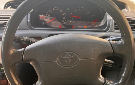 Toyota Camry, 1997 год, 450 000 рублей, 6 фотография