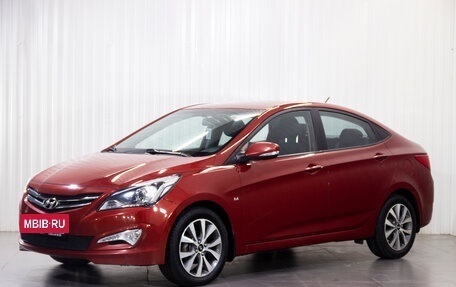 Hyundai Solaris II рестайлинг, 2015 год, 1 050 000 рублей, 5 фотография