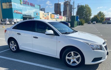 Chevrolet Cruze II, 2011 год, 790 000 рублей, 10 фотография