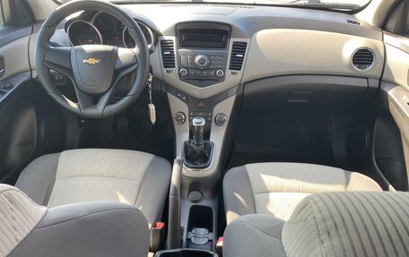 Chevrolet Cruze II, 2011 год, 790 000 рублей, 17 фотография