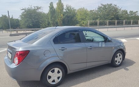 Chevrolet Aveo III, 2013 год, 970 000 рублей, 4 фотография