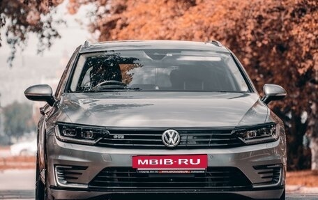 Volkswagen Passat B8 рестайлинг, 2016 год, 2 090 000 рублей, 3 фотография