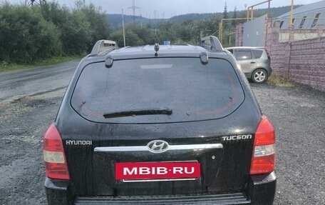 Hyundai Tucson III, 2005 год, 700 000 рублей, 5 фотография