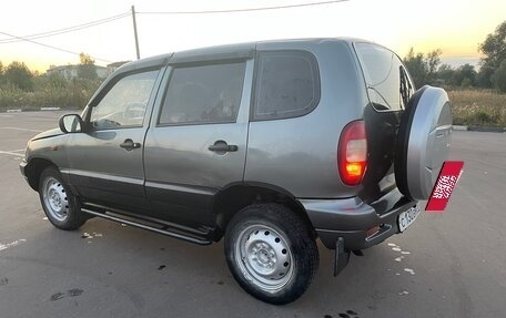 Chevrolet Niva I рестайлинг, 2004 год, 290 000 рублей, 3 фотография