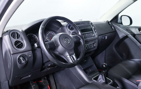 Volkswagen Tiguan I, 2011 год, 999 000 рублей, 14 фотография