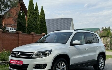 Volkswagen Tiguan I, 2015 год, 1 440 000 рублей, 1 фотография