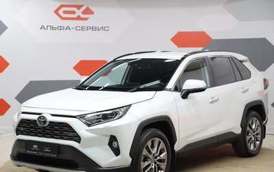 Toyota RAV4, 2021 год, 3 990 000 рублей, 1 фотография