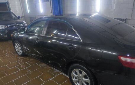 Toyota Camry, 2010 год, 1 400 000 рублей, 2 фотография